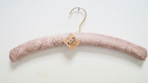 Текстилна закачалка бяла/сива/розова