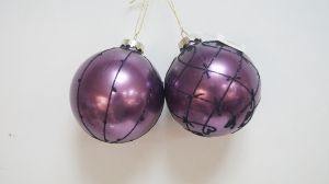 Стъклена топка за елха лилава гама-2модела