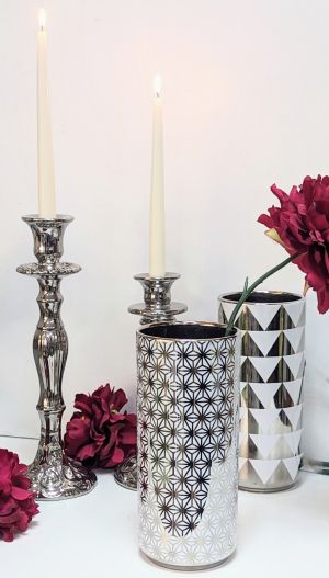 Керамична ваза сребриста със снежинки/ромбове