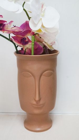 Керамична ваза лице розова