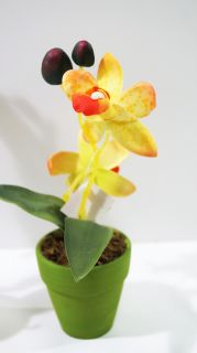 Орхидея в саксия-/изкуствена/